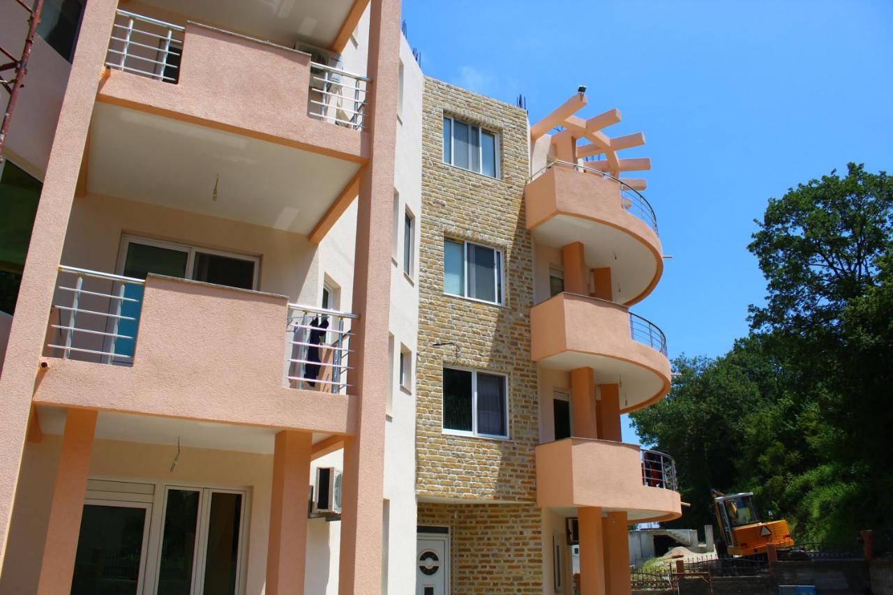 Guest House Koliqi - Hotel & Apartments Ulcinj Eksteriør bilde