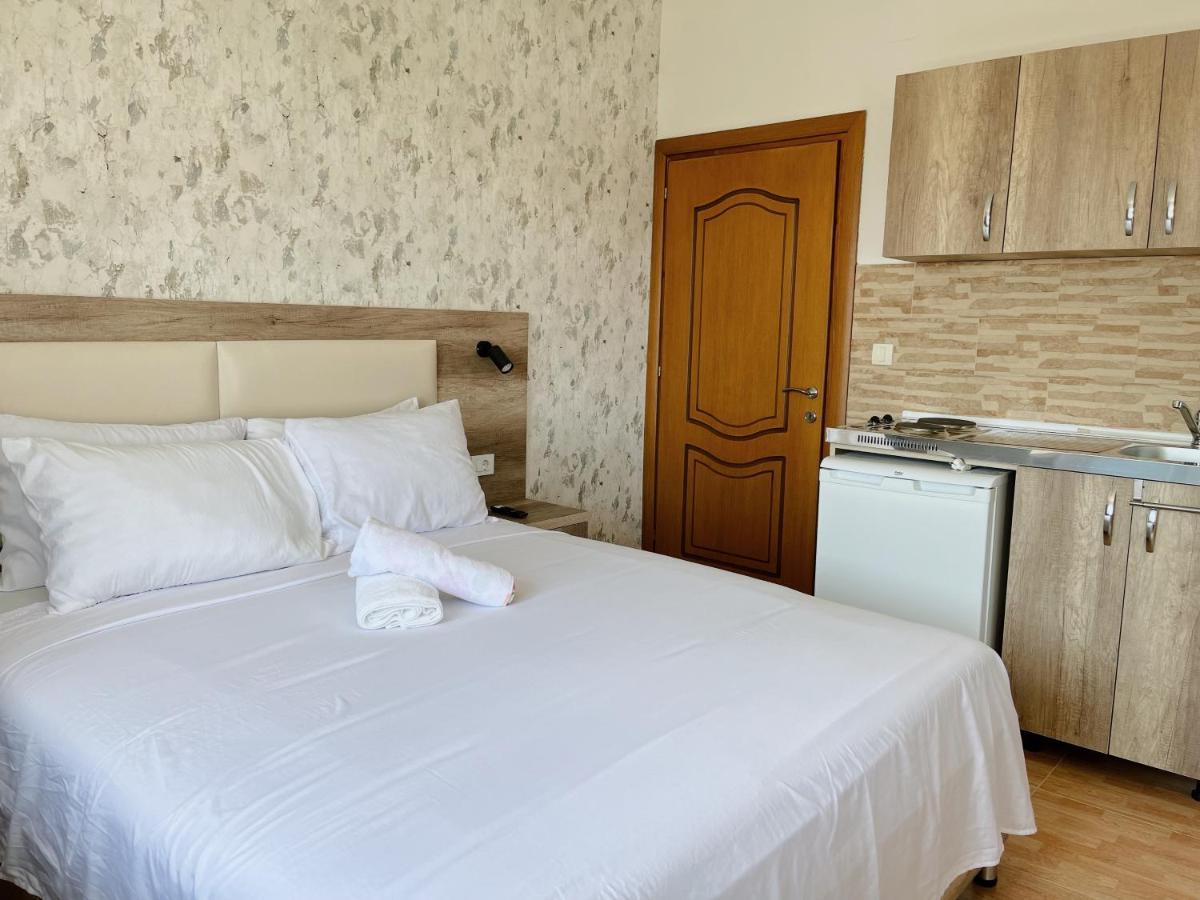 Guest House Koliqi - Hotel & Apartments Ulcinj Eksteriør bilde