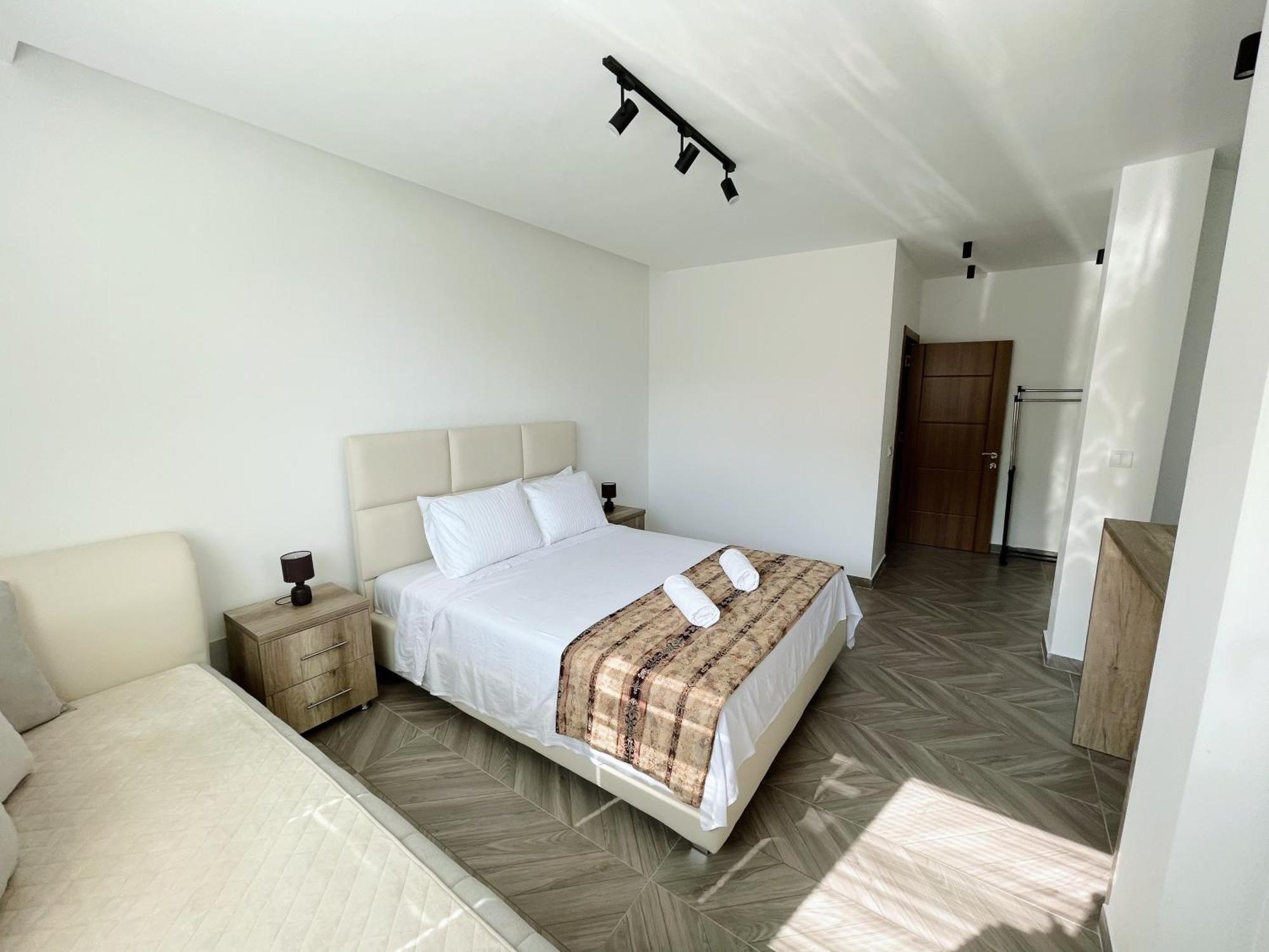 Guest House Koliqi - Hotel & Apartments Ulcinj Eksteriør bilde